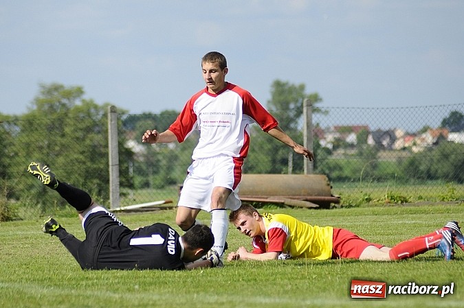 Zdjęcie w galerii na portalu naszraciborz.pl: Ostre strzelanie w Bolesławiu wiadomości z regionu