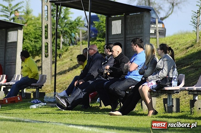 Zdjęcie w galerii na portalu naszraciborz.pl: Ostre strzelanie w Bolesławiu wiadomości z regionu