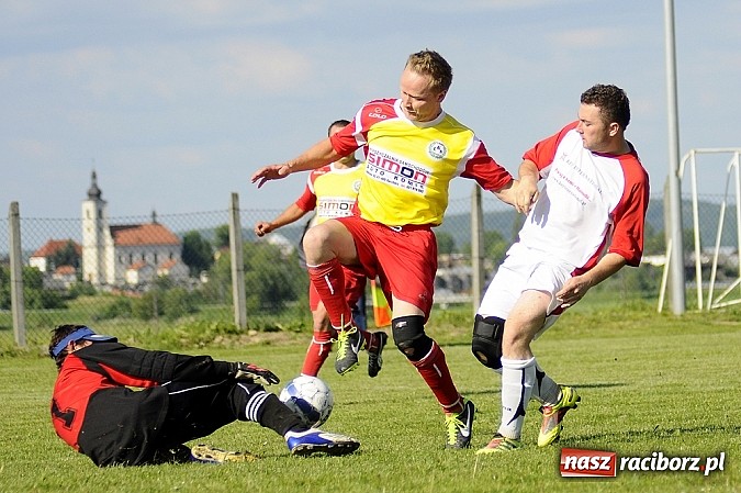 Zdjęcie w galerii na portalu naszraciborz.pl: Ostre strzelanie w Bolesławiu wiadomości z regionu