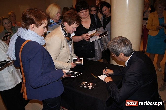 Zdjęcie w galerii na portalu naszraciborz.pl: Piotr Polk wystąpił w RCK wiadomości z regionu