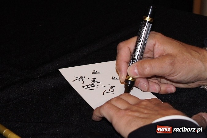 Zdjęcie w galerii na portalu naszraciborz.pl: Piotr Polk wystąpił w RCK wiadomości z regionu