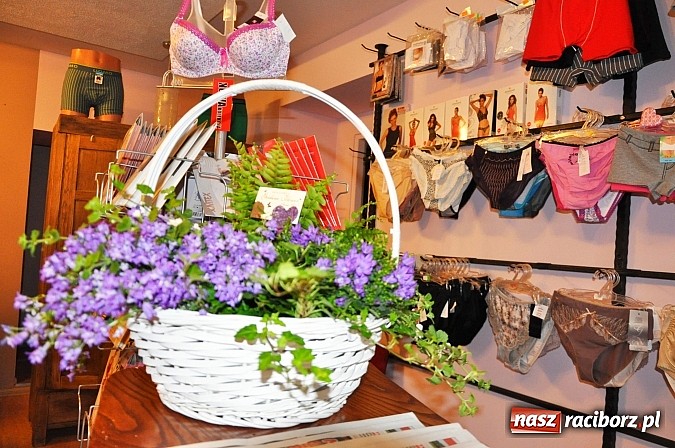 Zdjęcie w galerii na portalu naszraciborz.pl: Jak odpowiednio dobrać biustonosz? wiadomości z regionu