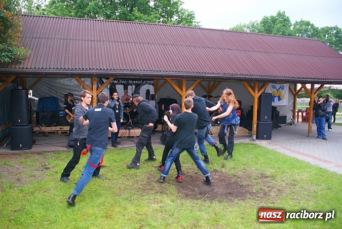Zdjęcie w galerii na portalu naszraciborz.pl: Czad u Poldka w Kuźni Raciborskiej wiadomości z regionu