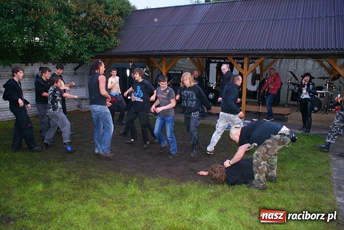 Zdjęcie w galerii na portalu naszraciborz.pl: Czad u Poldka w Kuźni Raciborskiej wiadomości z regionu