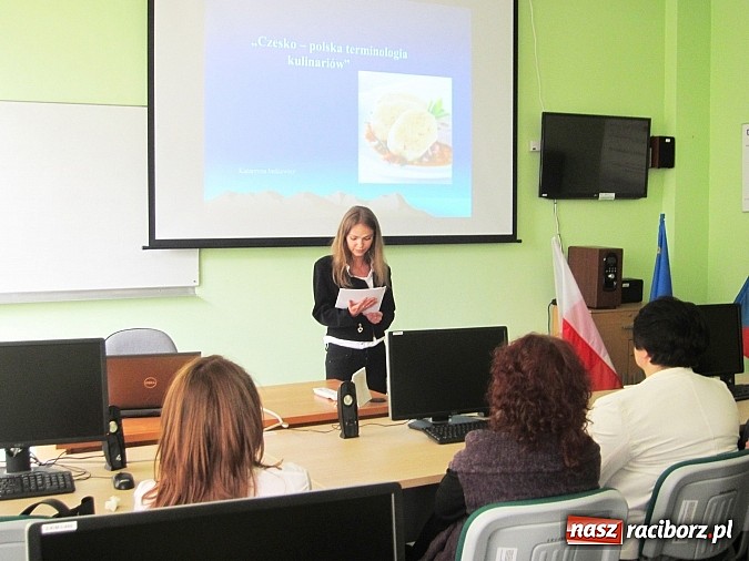 Zdjęcie w galerii na portalu naszraciborz.pl: Młodzi naukowcy rozmawiali o policyjnym żargonie wiadomości z regionu