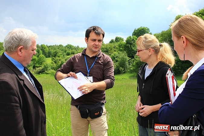 Zdjęcie w galerii na portalu naszraciborz.pl: Groźne osuwiska na terenie naszego powiatu wiadomości z regionu