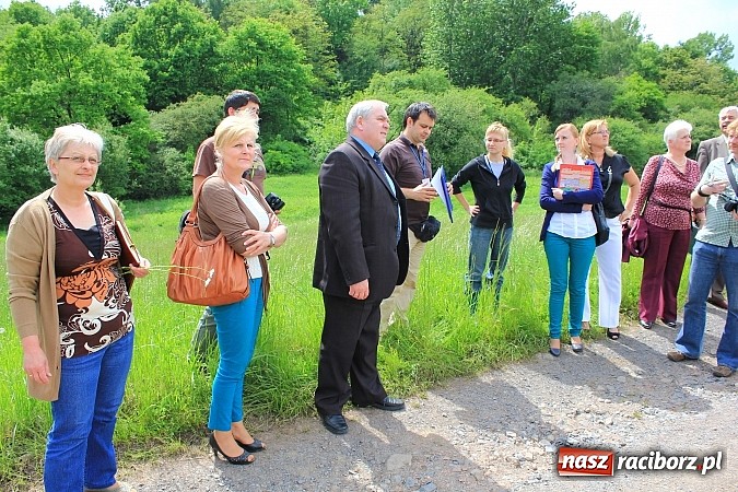 Zdjęcie w galerii na portalu naszraciborz.pl: Groźne osuwiska na terenie naszego powiatu wiadomości z regionu