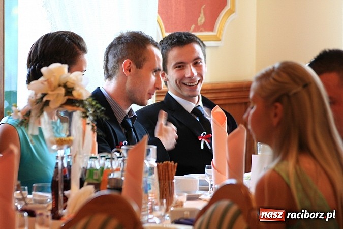 Zdjęcie w galerii na portalu naszraciborz.pl: Niech żyje bal... Impreza absolwentów PWSZ wiadomości z regionu