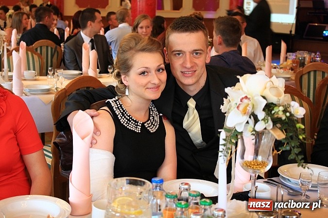 Zdjęcie w galerii na portalu naszraciborz.pl: Niech żyje bal... Impreza absolwentów PWSZ wiadomości z regionu