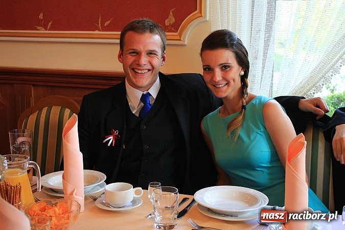 Zdjęcie w galerii na portalu naszraciborz.pl: Niech żyje bal... Impreza absolwentów PWSZ wiadomości z regionu