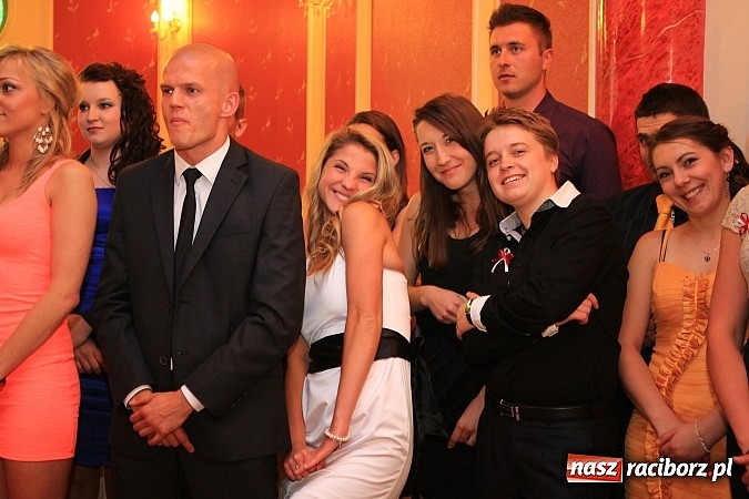 Zdjęcie w galerii na portalu naszraciborz.pl: Niech żyje bal... Impreza absolwentów PWSZ wiadomości z regionu
