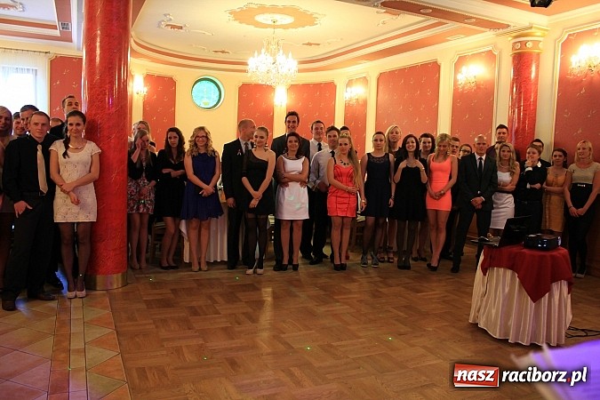 Zdjęcie w galerii na portalu naszraciborz.pl: Niech żyje bal... Impreza absolwentów PWSZ wiadomości z regionu