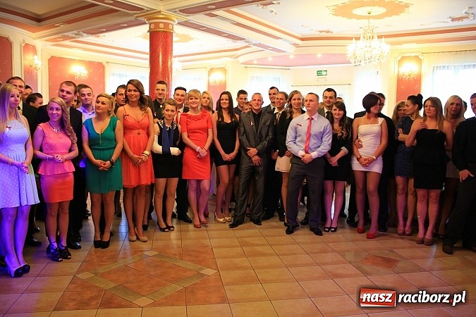 Zdjęcie w galerii na portalu naszraciborz.pl: Niech żyje bal... Impreza absolwentów PWSZ wiadomości z regionu