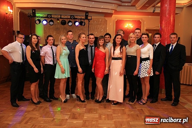 Zdjęcie w galerii na portalu naszraciborz.pl: Niech żyje bal... Impreza absolwentów PWSZ wiadomości z regionu