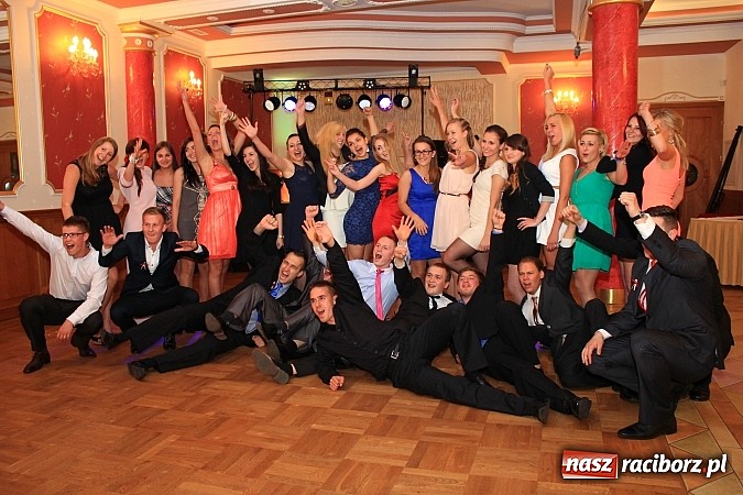 Zdjęcie w galerii na portalu naszraciborz.pl: Niech żyje bal... Impreza absolwentów PWSZ wiadomości z regionu
