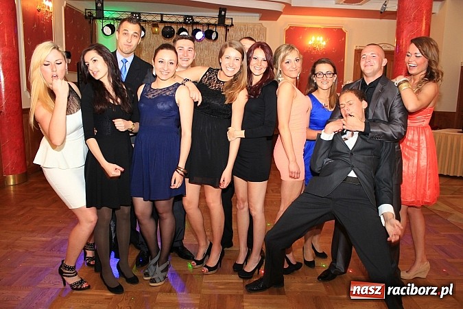 Zdjęcie w galerii na portalu naszraciborz.pl: Niech żyje bal... Impreza absolwentów PWSZ wiadomości z regionu