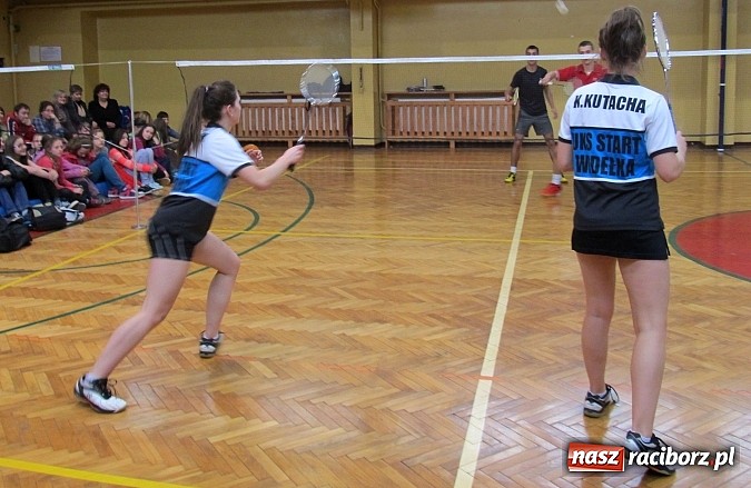 Zdjęcie w galerii na portalu naszraciborz.pl: Mistrzyni badmintona w raciborskim SMS-ie wiadomości z regionu