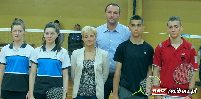 Zdjęcie w galerii na portalu naszraciborz.pl: Mistrzyni badmintona w raciborskim SMS-ie wiadomości z regionu