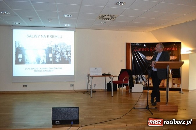 Zdjęcie w galerii na portalu naszraciborz.pl: Historia lokalna zagościła na Zamku wiadomości z regionu