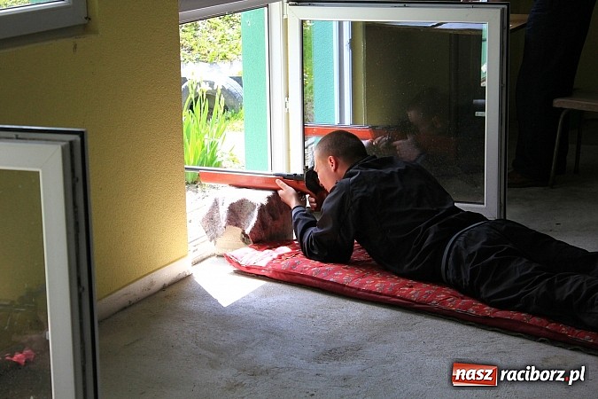 Zdjęcie w galerii na portalu naszraciborz.pl: Dziewczyny górą na zawodach strzeleckich! wiadomości z regionu