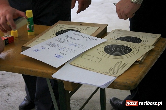 Zdjęcie w galerii na portalu naszraciborz.pl: Dziewczyny górą na zawodach strzeleckich! wiadomości z regionu