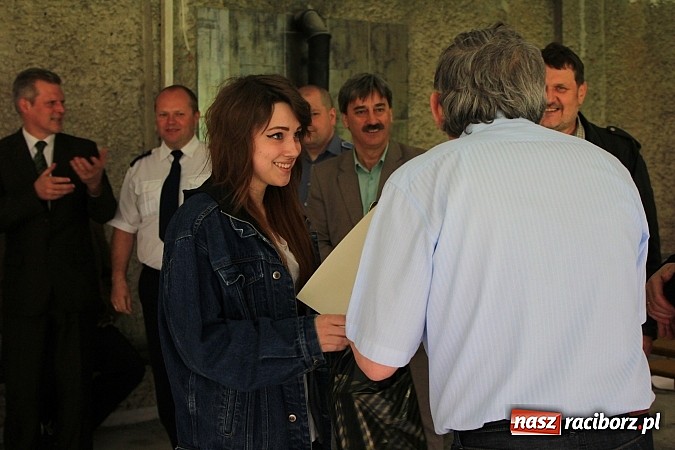 Zdjęcie w galerii na portalu naszraciborz.pl: Dziewczyny górą na zawodach strzeleckich! wiadomości z regionu