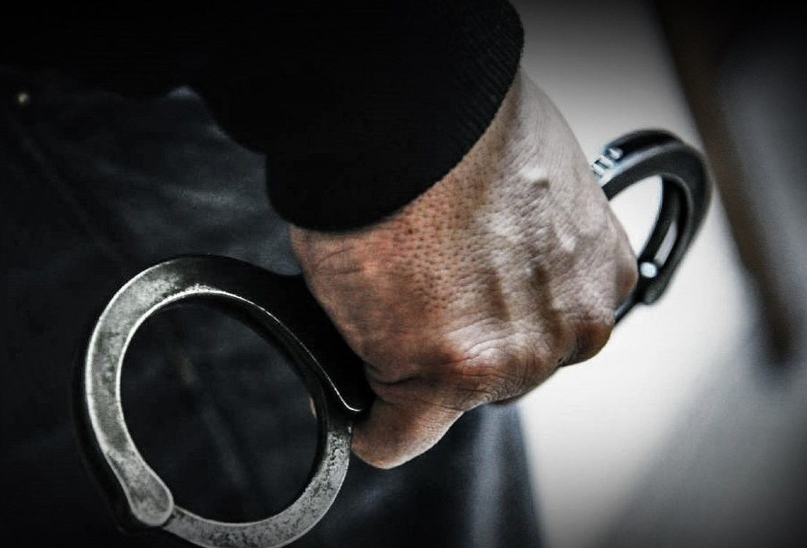 Tymczasowy areszt dla 44-latka podejrzanego o zabójstwo partnerki w Raciborzu