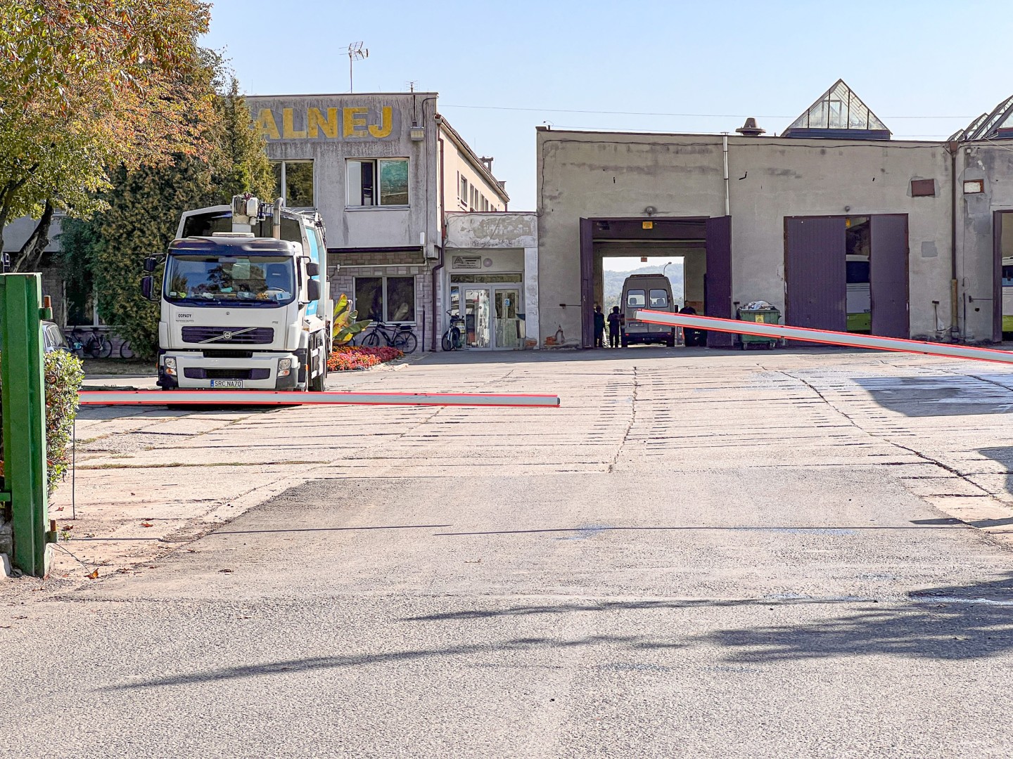 Wpływy pokryły koszty, ale mieszkańców ubywa