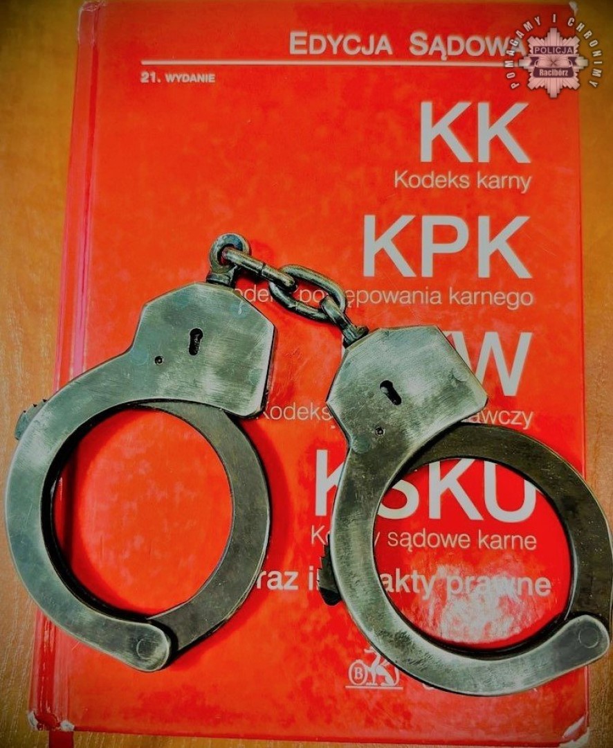 Raciborski policjant podczas zakupów natknął się na poszukiwanego