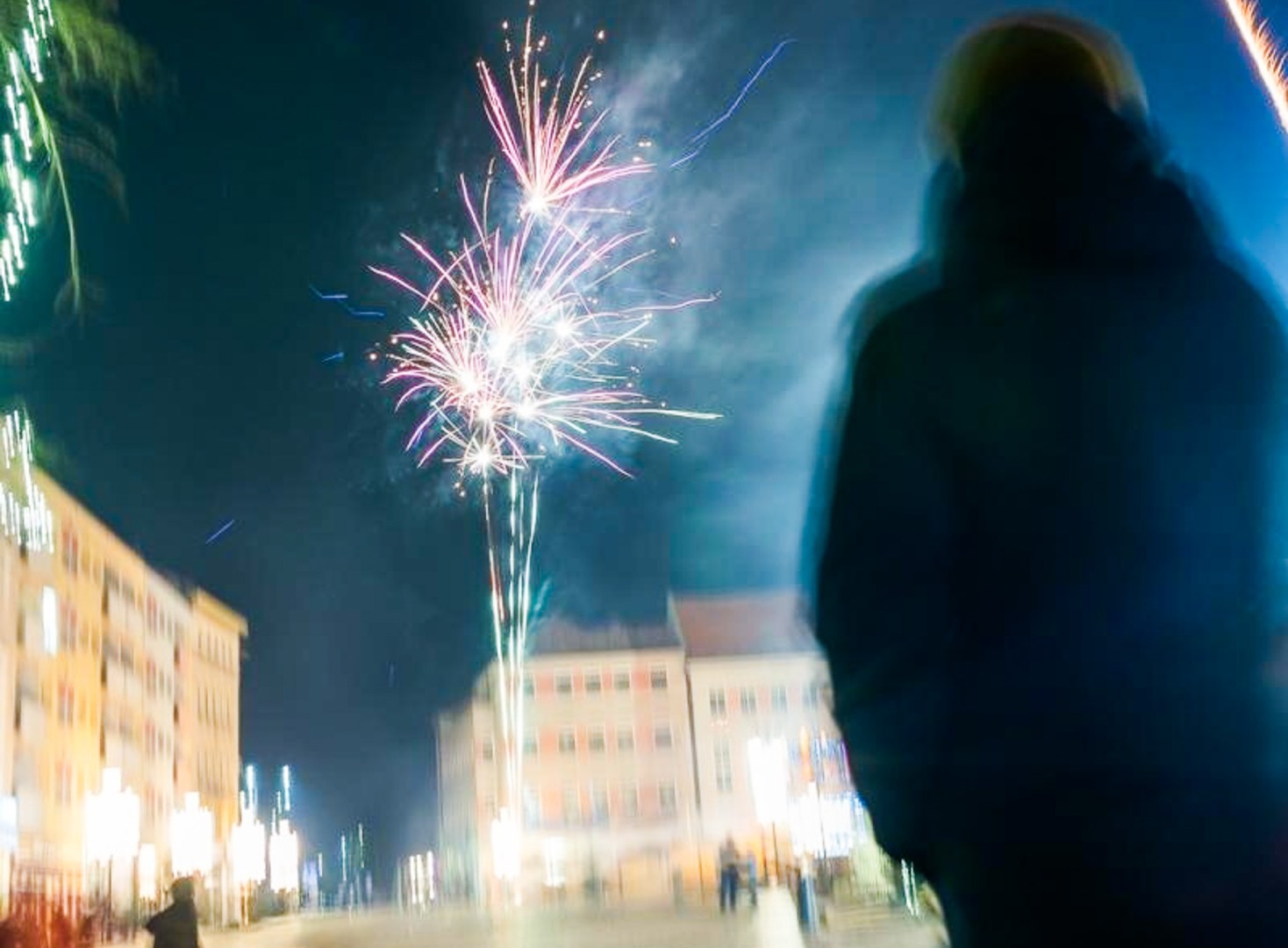 Zakaz sprzedaży fajerwerków nieletnim. Bezpieczny sylwester bez tragedii