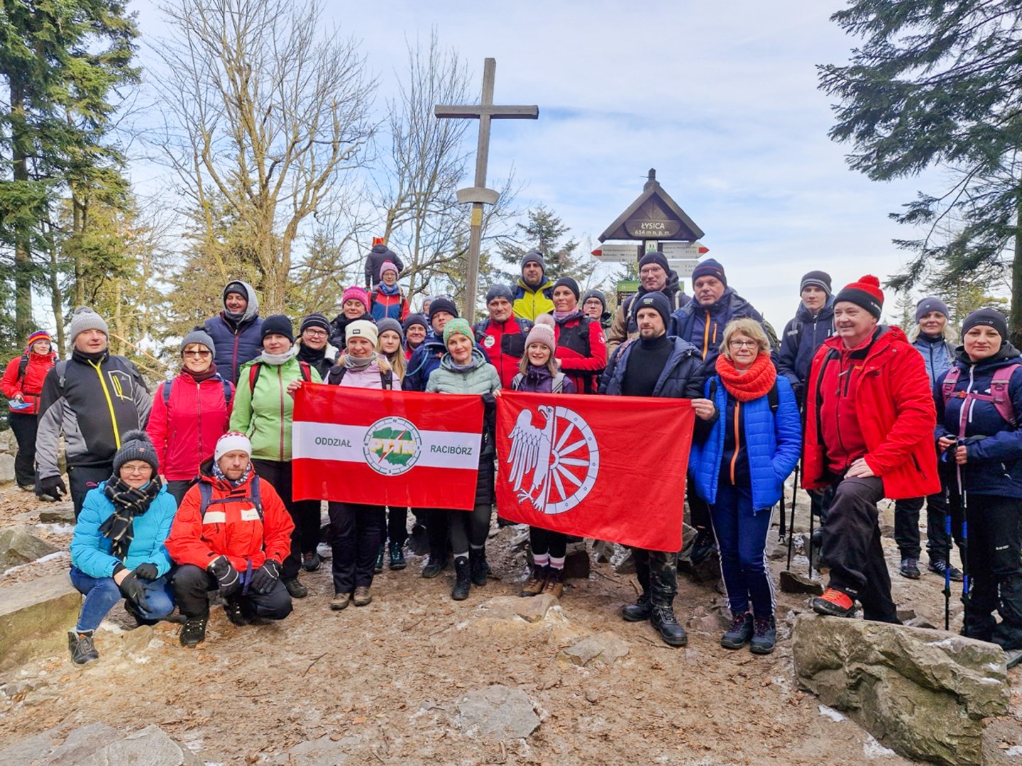 Wyprawa PTTK na Łysicę i Święty Krzyż z patronatem starosty raciborskiego