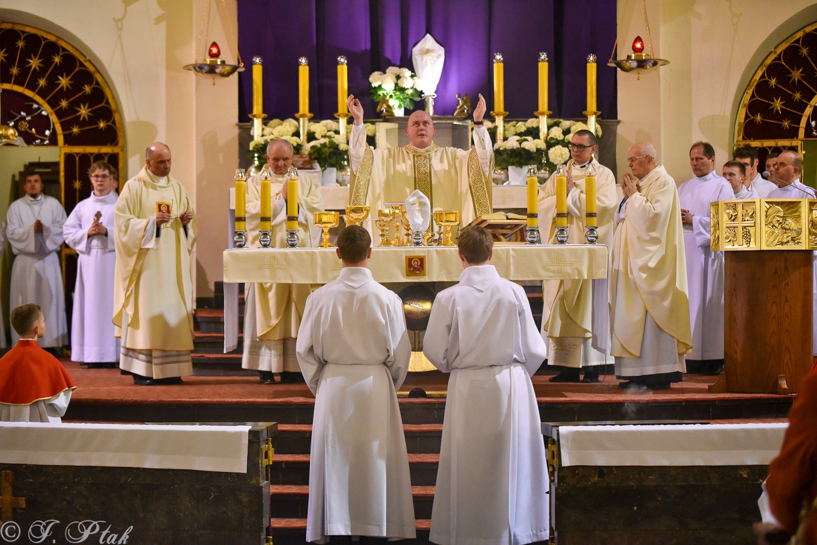 Wielki Czwartek – początek Triduum Paschalnego w Raciborzu [WIDEO]