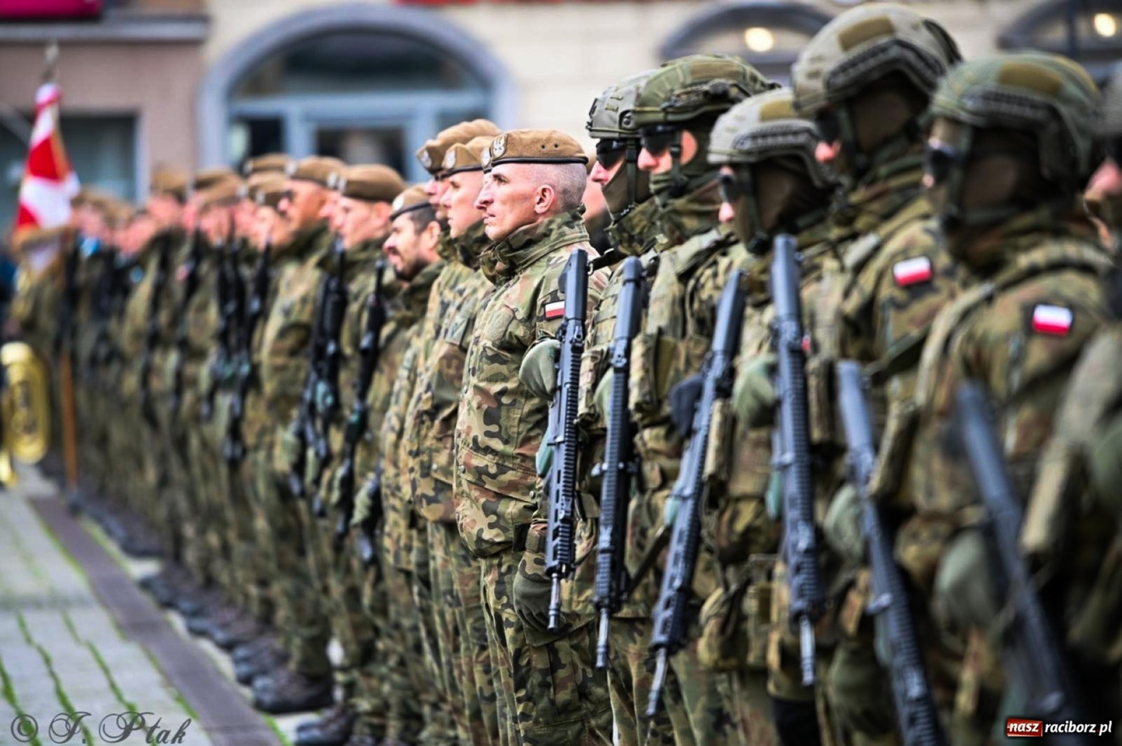 Brygada to nie batalion! Urzędnicy ratusza pomylili w piśmie do MON nazwy jednostek organizacyjnych wojska