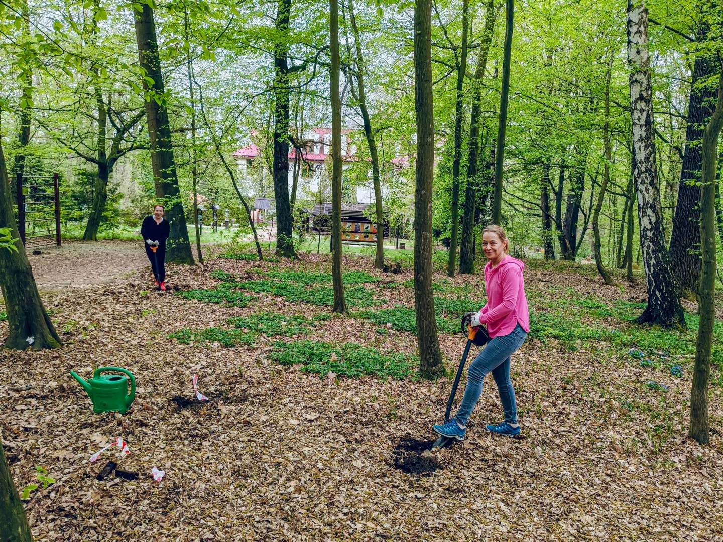 Nowe nasadzenia w Arboretum Bramy Morawskiej. Akcja trwa