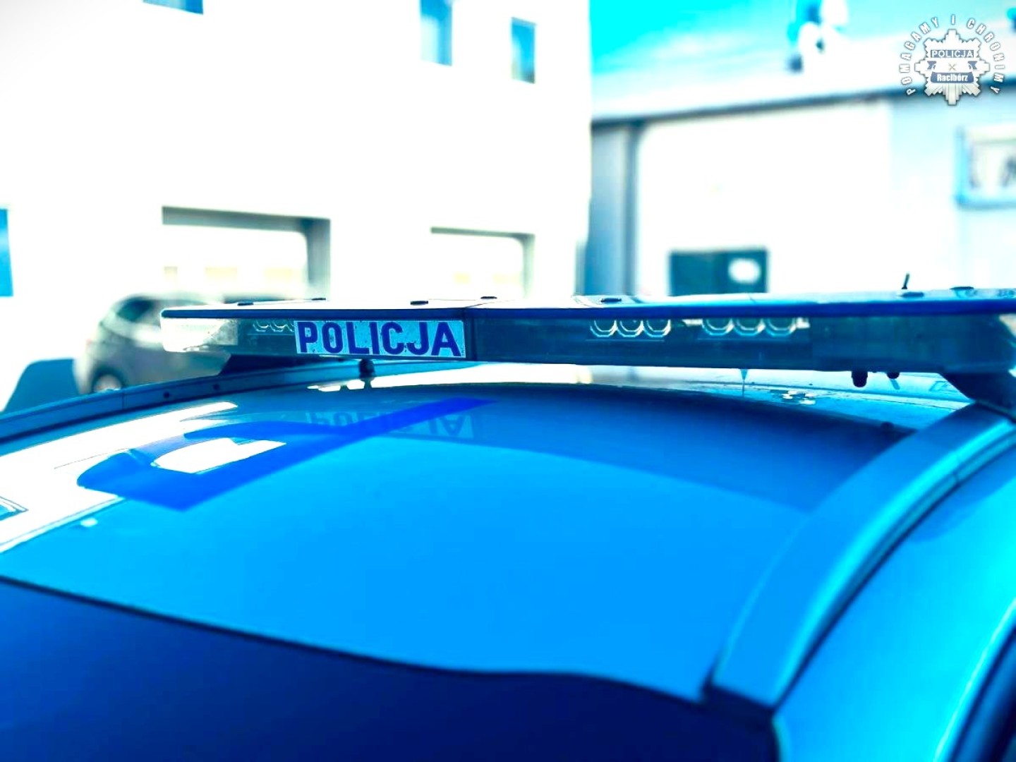 Polscy i czescy policjanci odnaleźli w Chałupkach skradziony pojazd