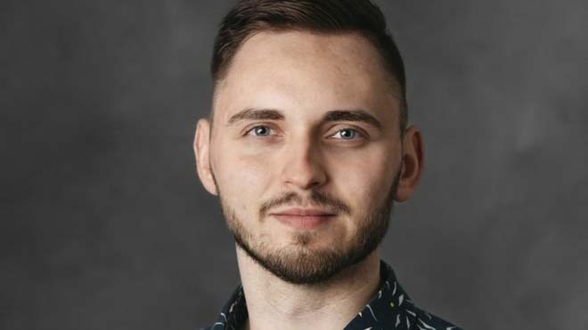 Losy Górnoślązaków w XX wieku. Biblioteka zaprasza na spotkanie z Mateuszem Paszendą