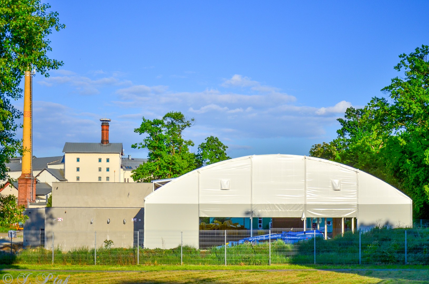 Lodowisko i baseny. Inwestycje na terenie OSiR z nowymi terminami realizacji