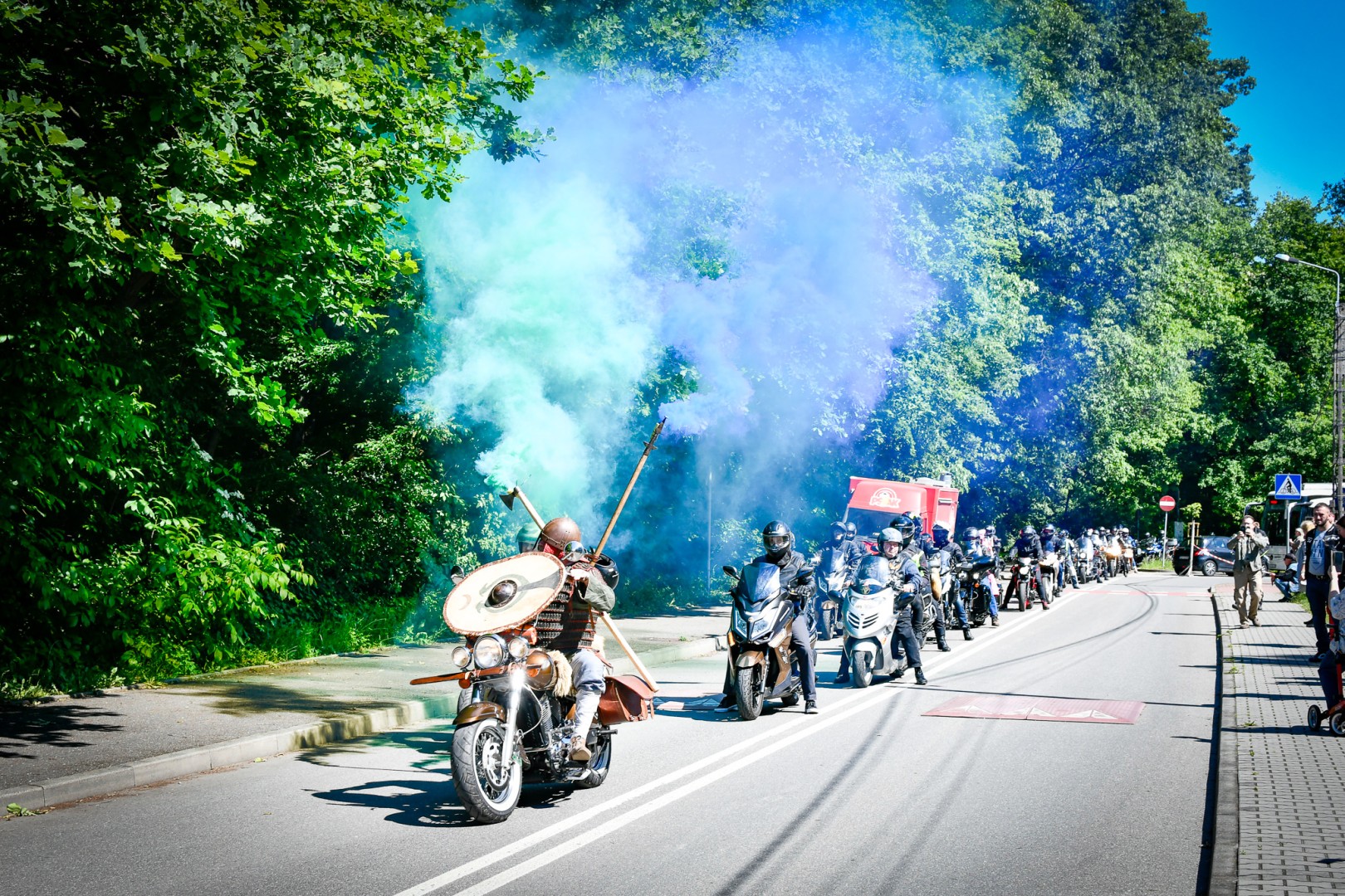 II Spotkanie Motocyklowe w Raciborskim Grodzie – parada za nami, trwa piknik