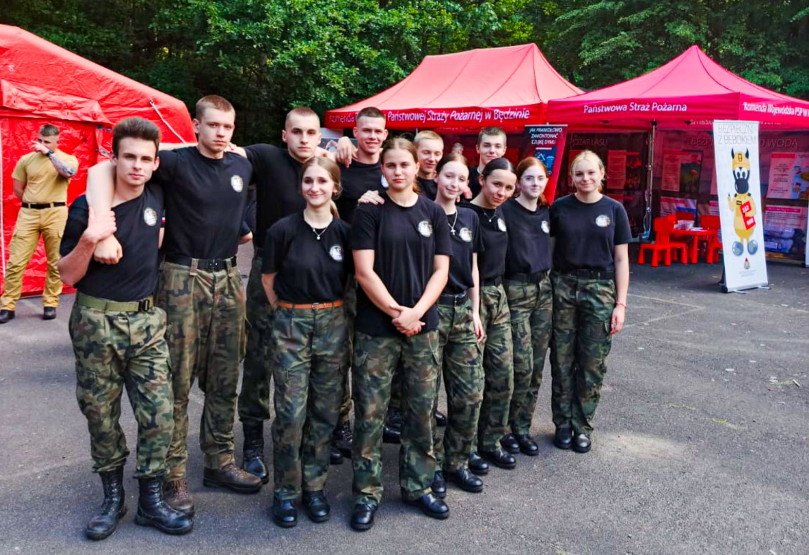 Służby Dzieciom – ZSOMS świętowało Dzień Dziecka w mundurowym stylu!