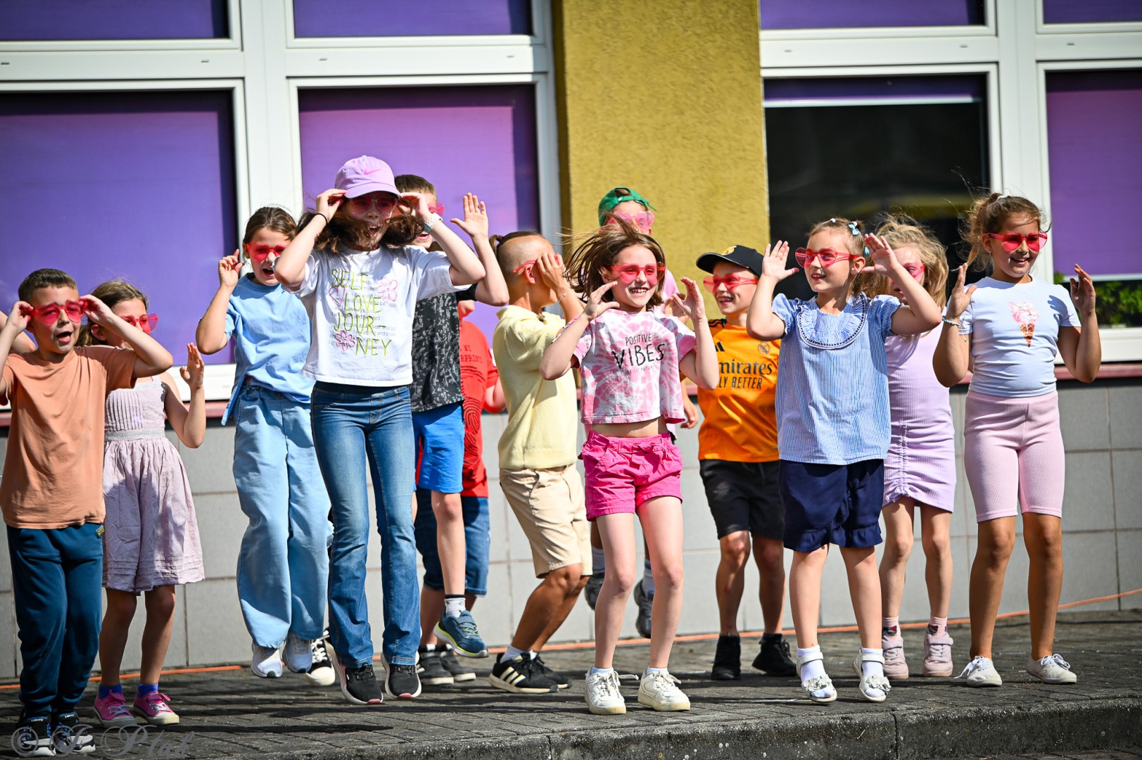 Rodzinny festyn pełen euforii w SP 18 im. Książąt Raciborskich [FOTO i WIDEO]
