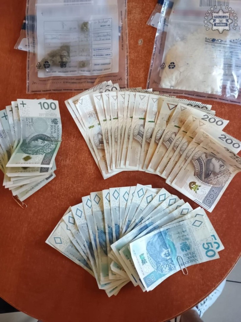 Dwaj mężczyźni zatrzymani za posiadanie narkotyków