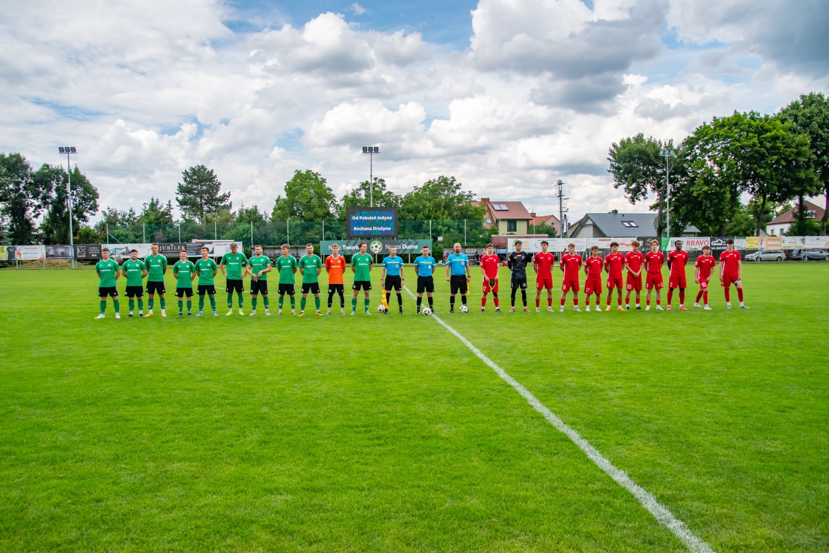 LKS Tworków podejmował u siebie Górnika Zabrze. Walka była zacięta, wynik - nieprzeciętny [FOTO i WIDEO]