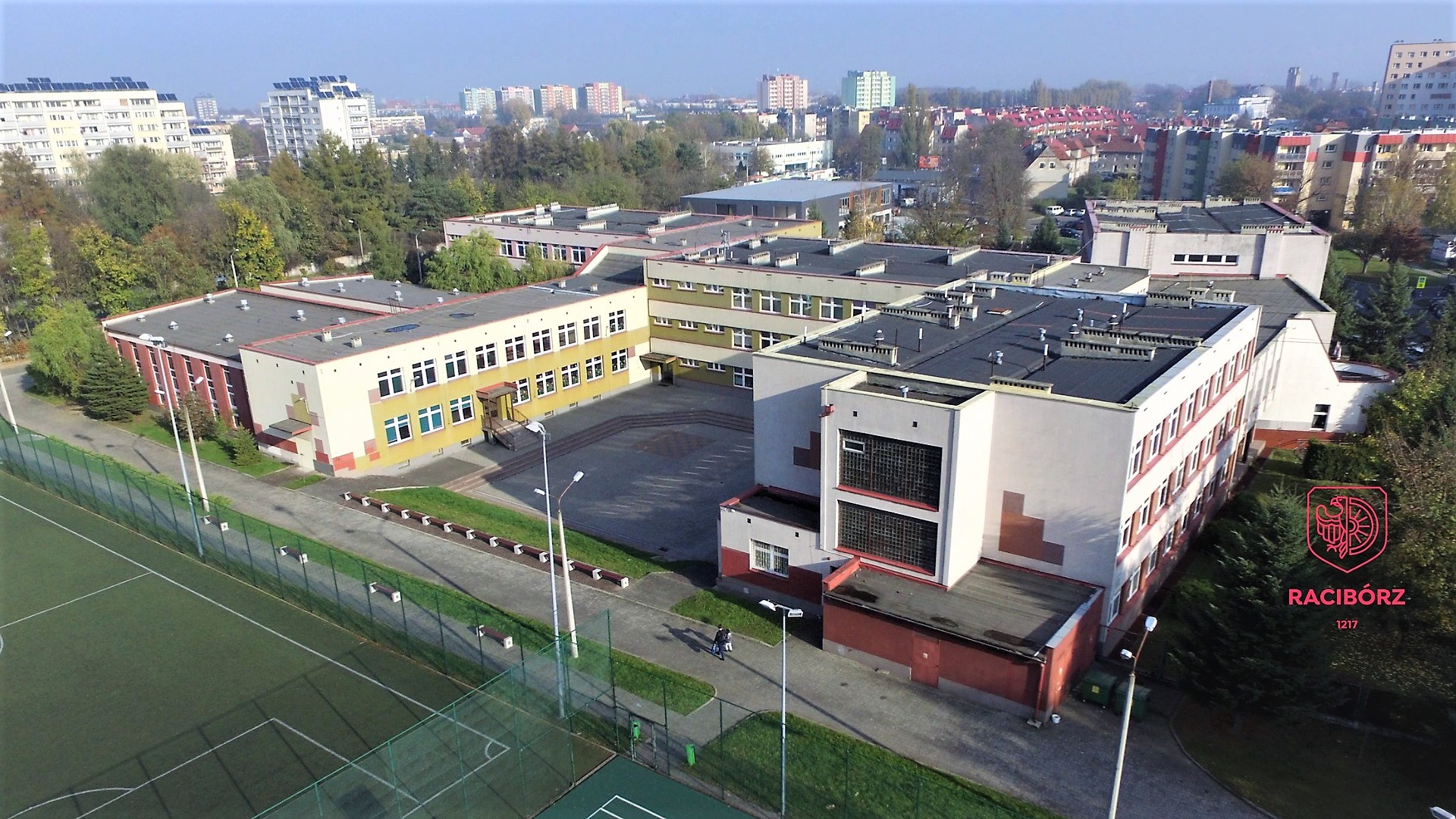 Trwa postępowanie przetargowe na termomodernizację SP 18 w Raciborzu. Aż dziewięć ofert