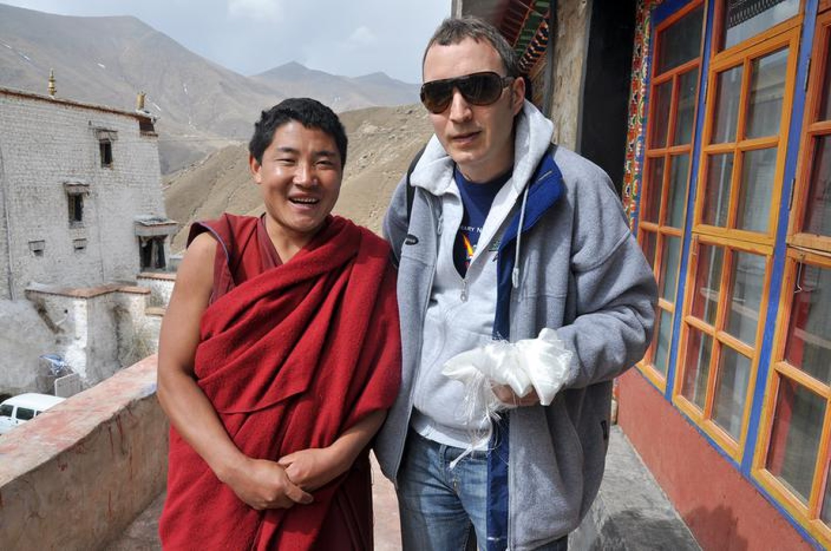 Z Tybetem w sercu: Droga Adama Sanockiego od podróżniczych książek do międzynarodowego aktywizmu [PISZĄ O RACIBORZANACH]