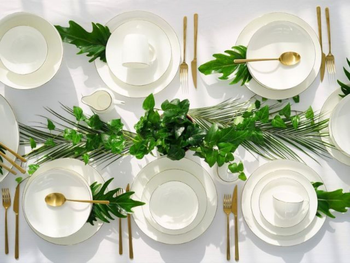 Serwisy obiadowe – elegancka zastawa na każdą okoliczność