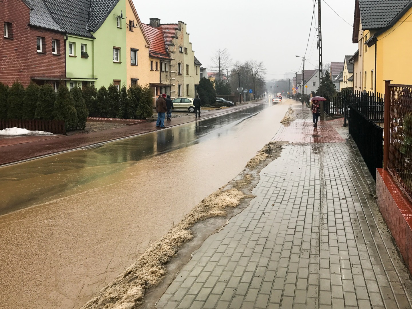 Deszczowa pułapka? Radny pyta o odwodnienie nowych inwestycji