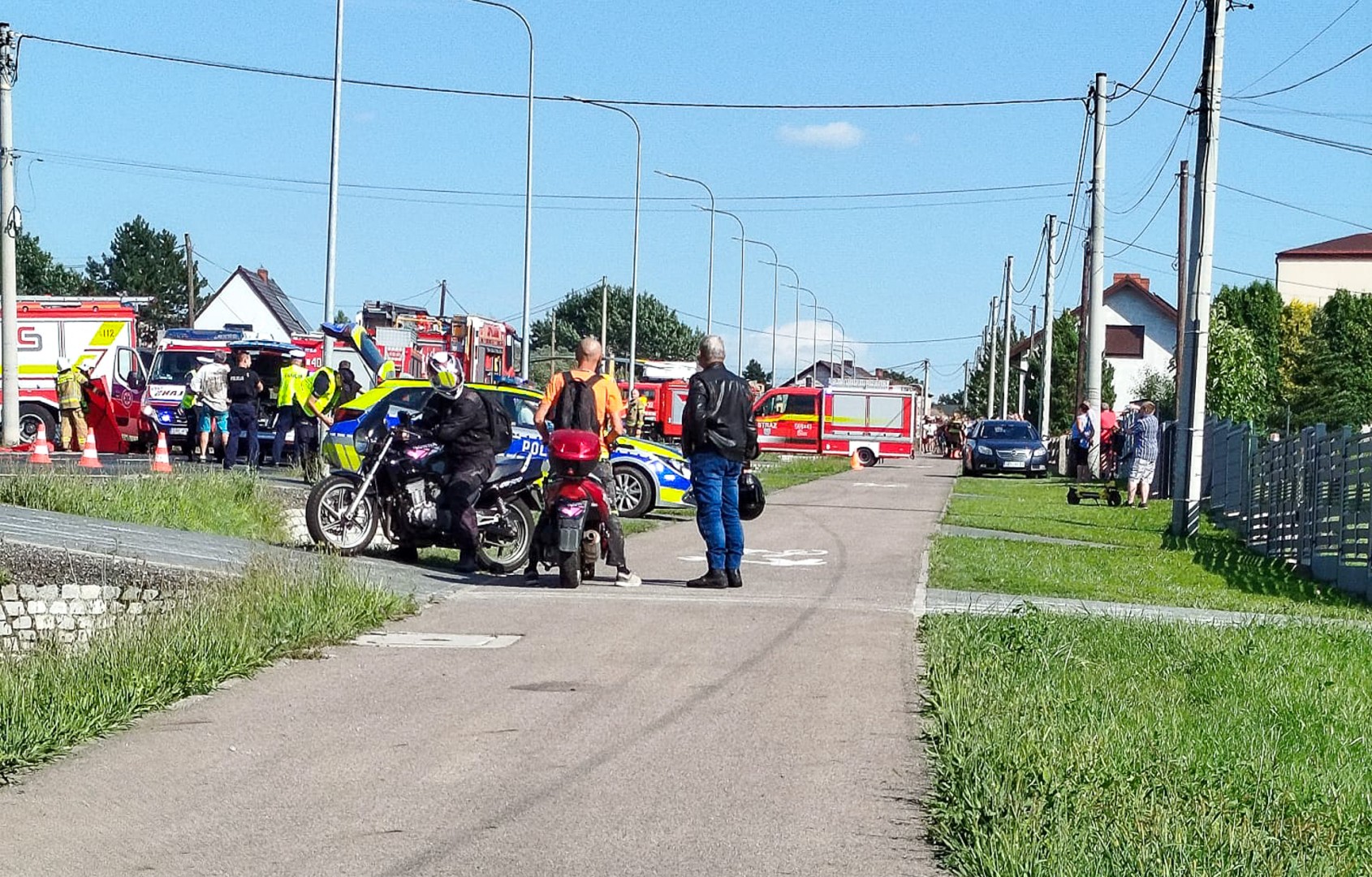 Wypadek w Kornowacu. Pasażerka motocykla trafiła do szpitala śmigłowcem
