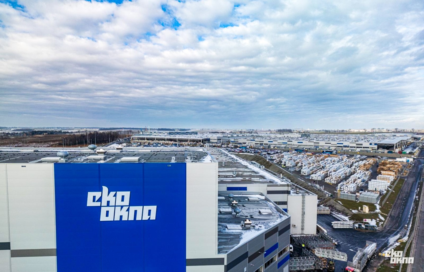 Prezes konkurencyjnej spółki odniósł się do sytuacji Eko-Okien. Mówi o dnie koniunktury