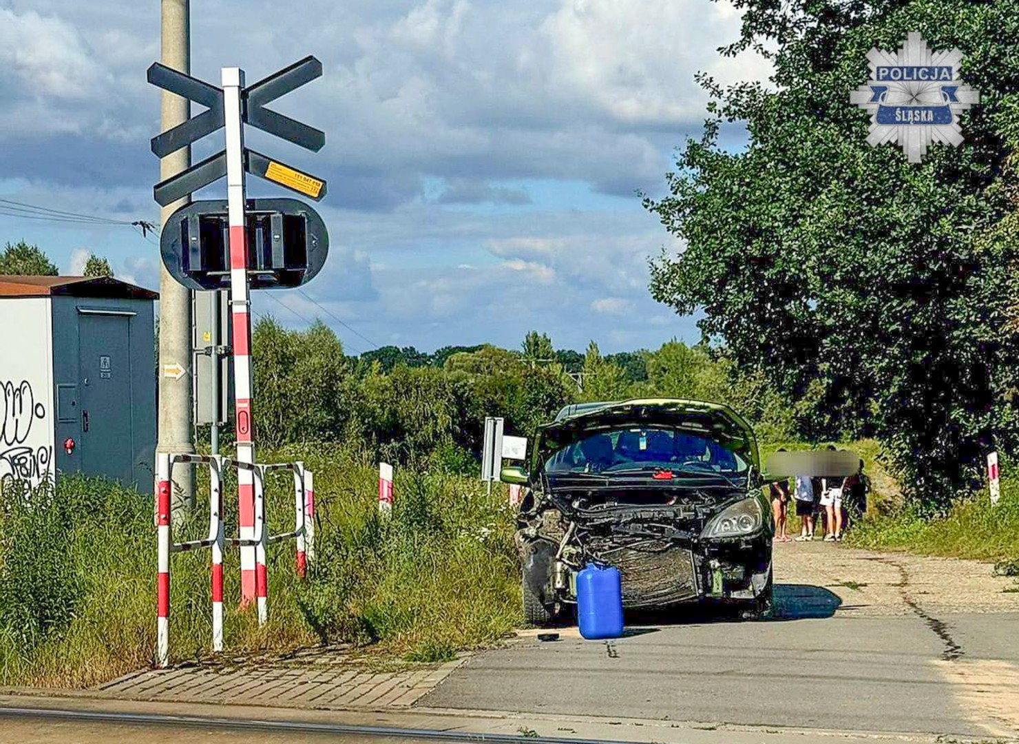 Zderzenie samochodu z pociągiem pomiędzy Roszkowem a Krzyżanowicami