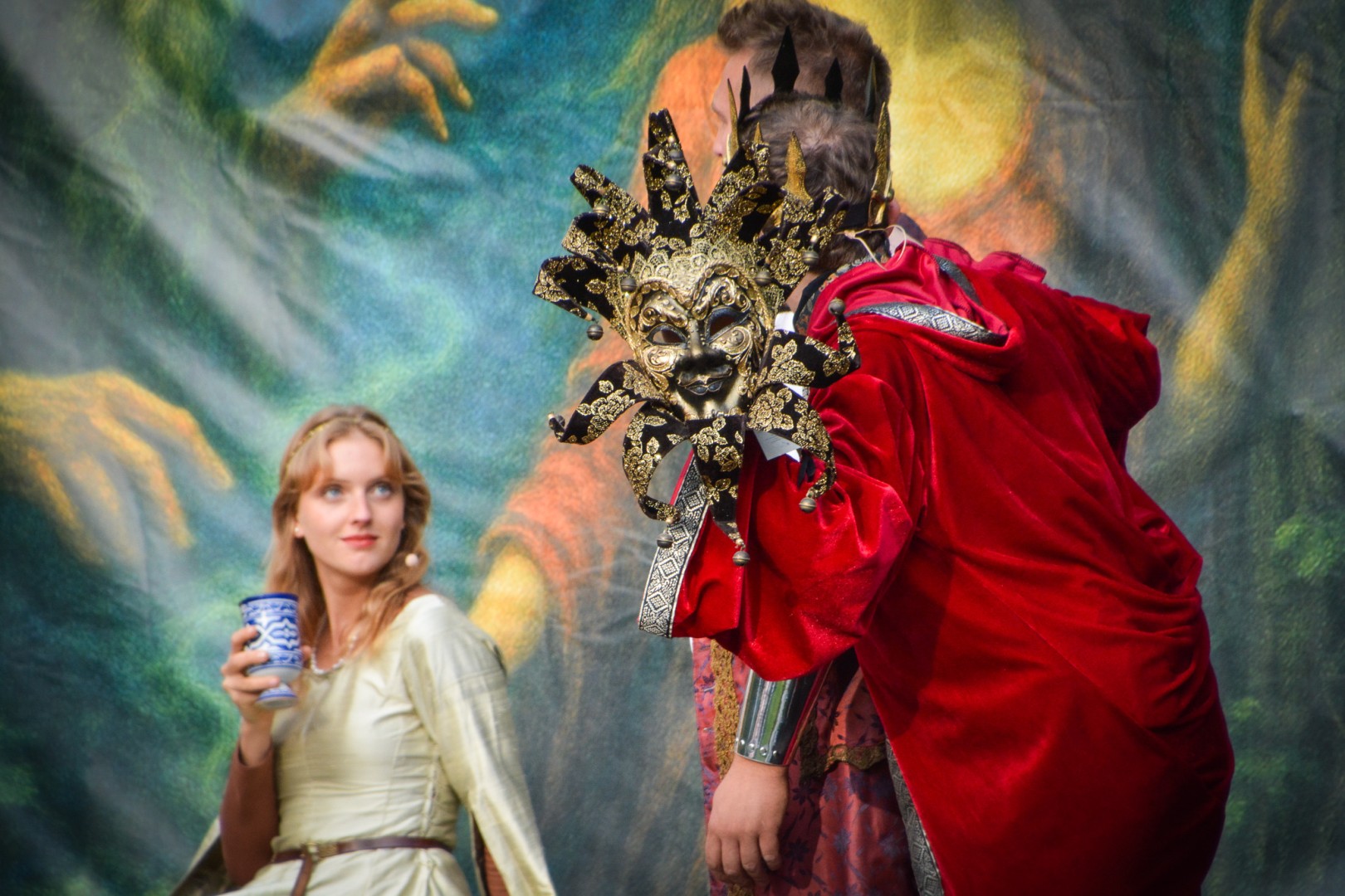 Jesienne czary w Łubowicach – magiczny spektakl przy ruinach pałacu Eichendorffów